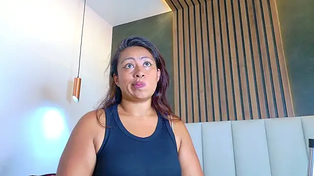 SeleneGibson__ webcam