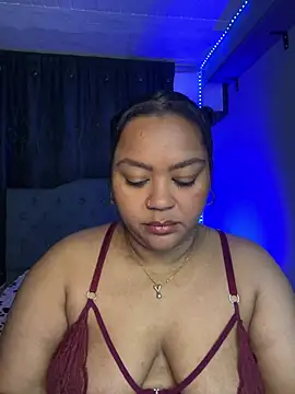 yanza2002 - Yanza2002's free webcam - UK Sex Cams