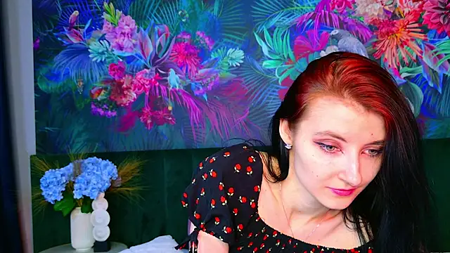 nicoleluxe - NicoleLuxe's free webcam - UK Sex Cams