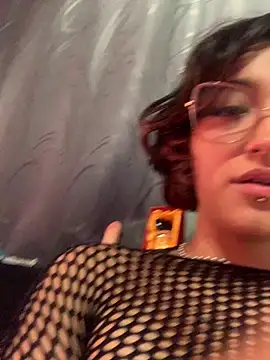 LilithMonette webcam