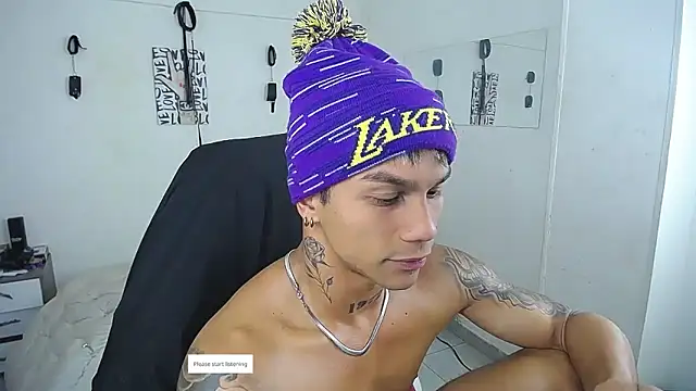 Leonard_Price webcam