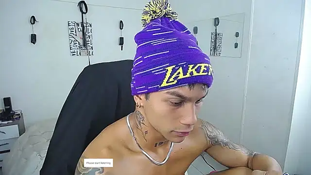 Leonard_Price webcam