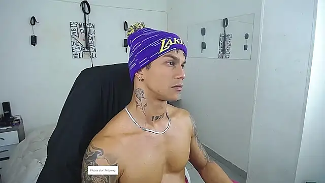 Leonard_Price webcam