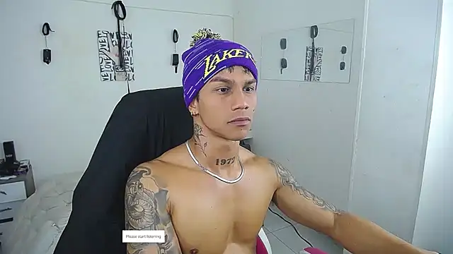 Leonard_Price webcam