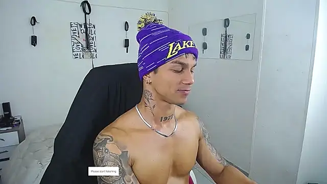 Leonard_Price webcam