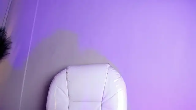 hannapaola - HannaPaola's free webcam - UK Sex Cams