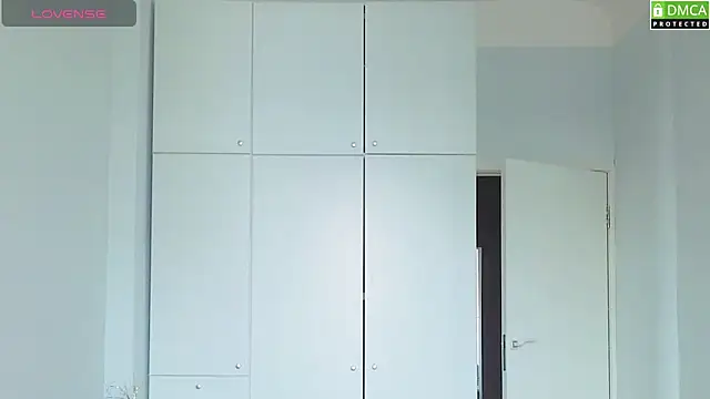 lu_muon - Lu_muon's free webcam - UK Sex Cams