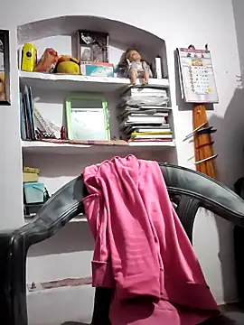 hot_alisaa - Hot_Alisaa's free webcam - UK Sex Cams