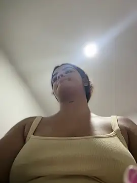 kaily_sweet16 - Kaily_Sweet16's free webcam - UK Sex Cams