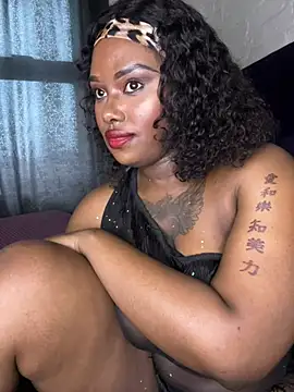 QUEEN_NOBUHLE_FEMDOM_777