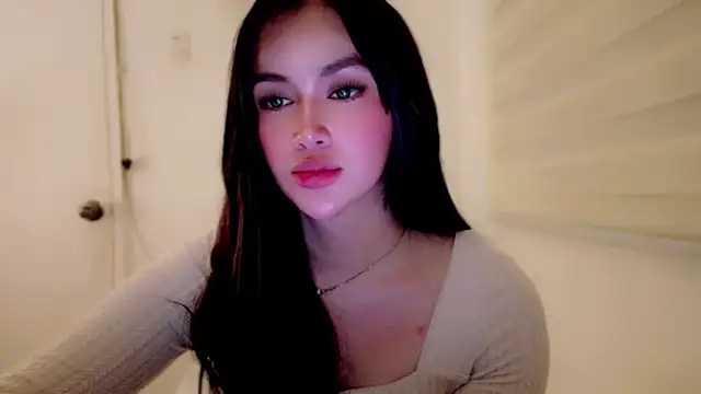 Anna_HollyDoll webcam