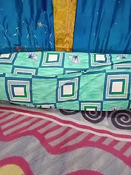 heaven-2- - Heaven-2-'s free webcam - UK Sex Cams