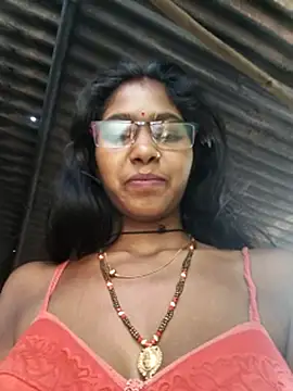 Webcam Model (Fasfas2)  is live.Free join now!