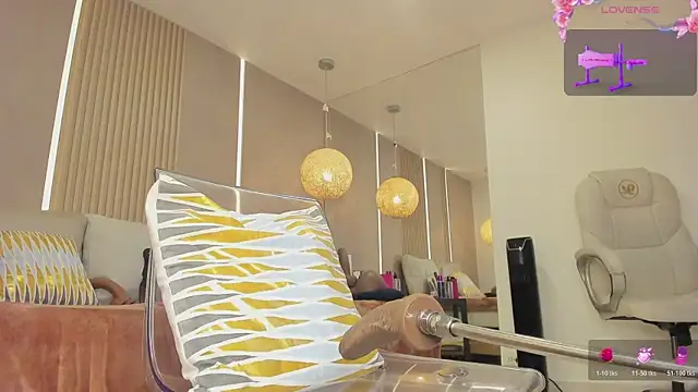 sabrina_shark_ webcam