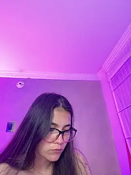 aurora_divine - Aurora_divine's free webcam - UK Sex Cams