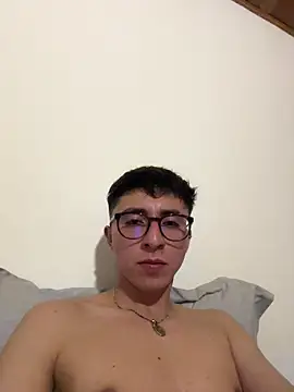 CamiRojas_boy webcam