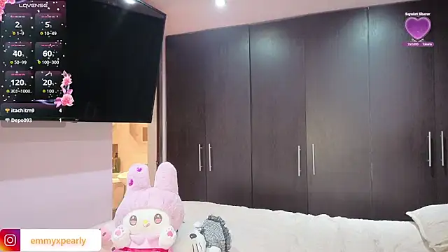 emyxpearly webcam