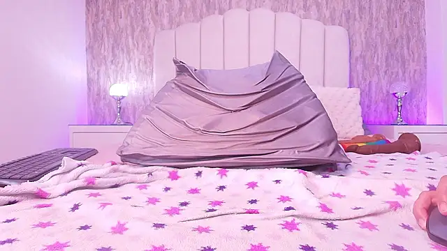 raven_lilith_ webcam