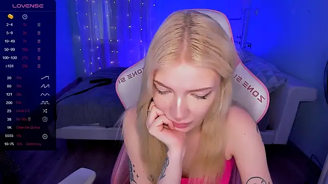 anyataylor_ - AnyaTaylor_'s free webcam - UK Sex Cams