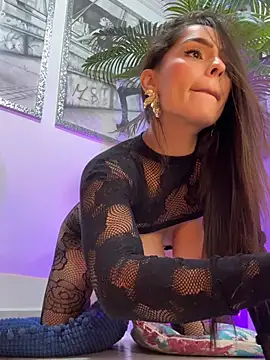 mau_white - Mau_White's free webcam - UK Sex Cams