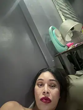 Monstercockgoddessx webcam