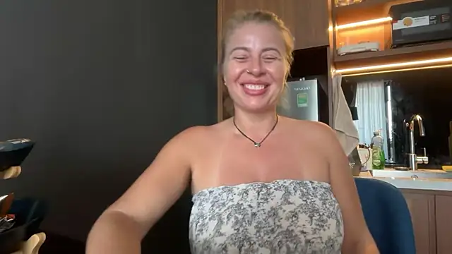 Miravynn webcam