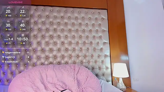 Ashanti_Moreno webcam