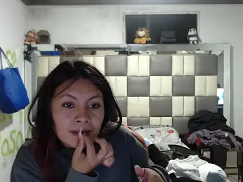 dulcecandy1919 webcam