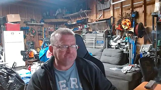 Randomoldguy615 webcam