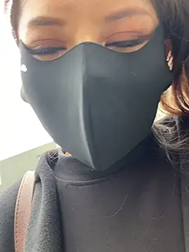 美女Carlin-yiyi在线直播