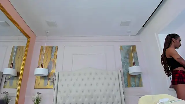 RosaliaMontero webcam