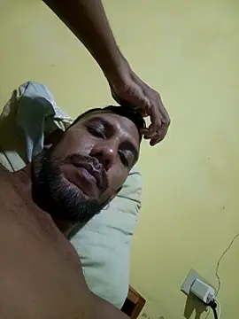 UnreadyChutzpa webcam