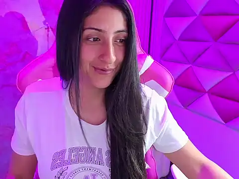 Cameron_cutte webcam