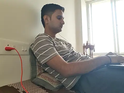 young-hairy-jon webcam