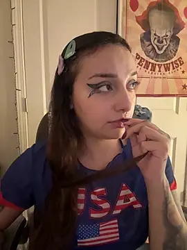 CharmingMaddie webcam