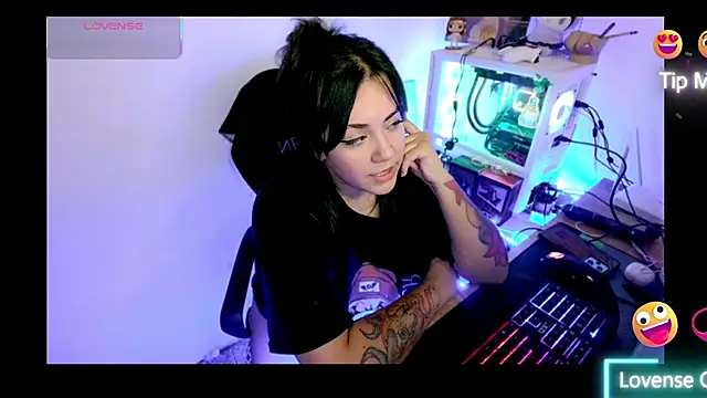 PinkDenial webcam