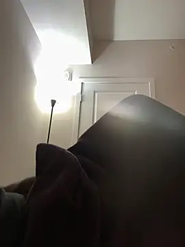 makeherfeelg - Makeherfeelg's free webcam - UK Sex Cams