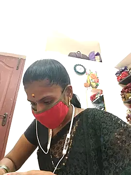 Tamil_Yalini12 webcam