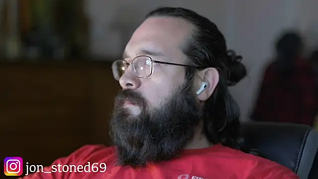 beardedfantasydaddy webcam