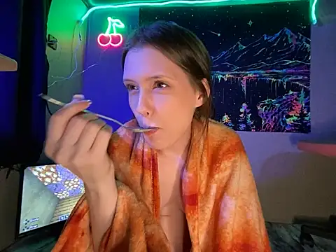 Thedeepwebcutie webcam