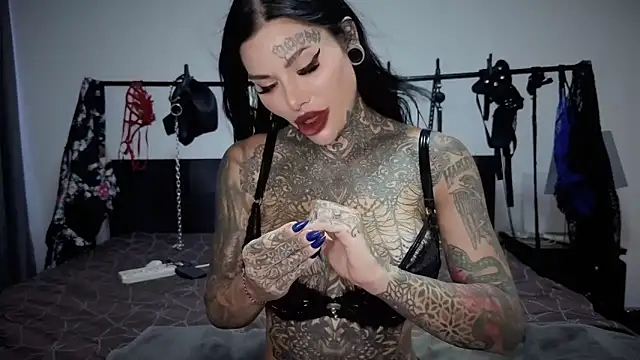 darkinkedbabe webcam