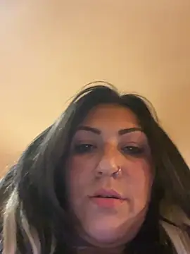 littlemisseeve - LittleMissEeve's free webcam - UK Sex Cams