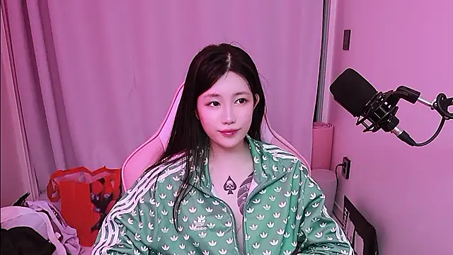 misa_02 - MISA_02's free webcam - UK Sex Cams