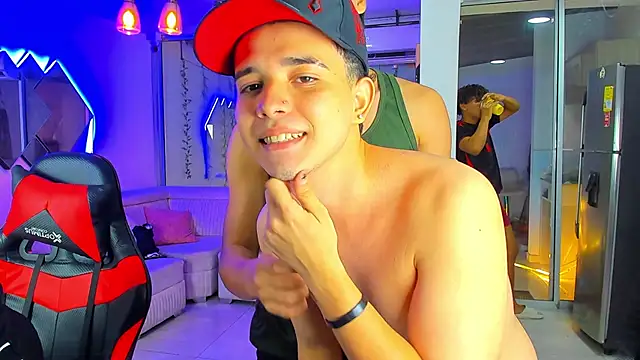 Houseofwarrios webcam