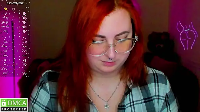 Alicia_love00 webcam