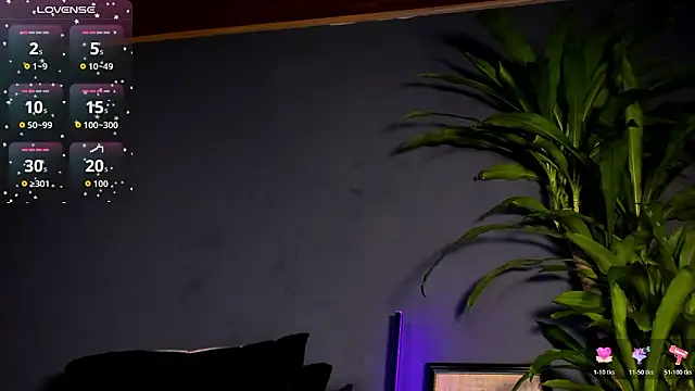 Angel_Snowhotxxx webcam