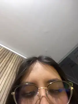 Valk_submissive webcam