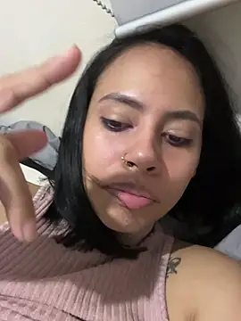 CarolinaRaven webcam