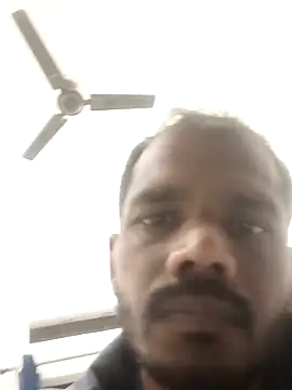 Daddyishere_19 webcam