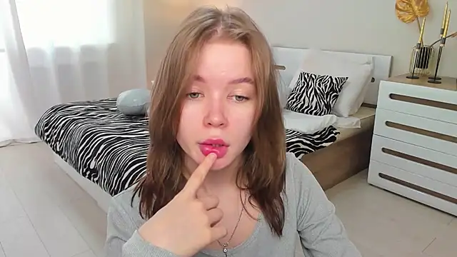 Violetta__Dreams webcam